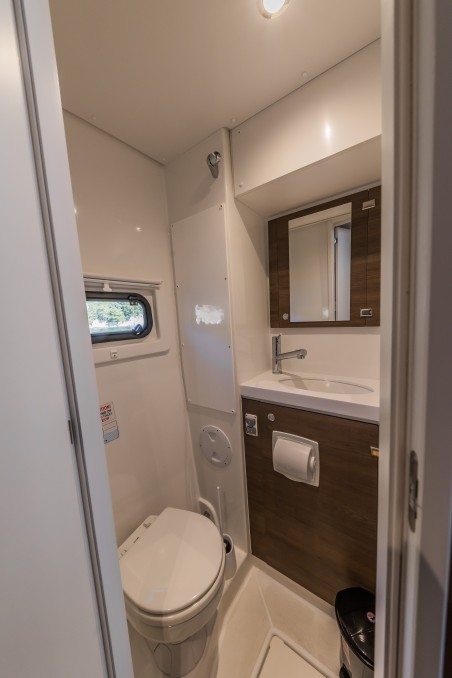 Catana Group Bali 4.8 - 5 + 2 cab Bon Vivant