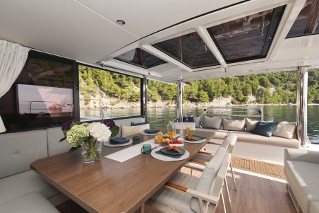 Bali 4.8 | Czarter jachtu Chorwacja | Travelboat