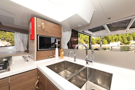 Bali 4.8 | Czarter jachtu Chorwacja | Travelboat