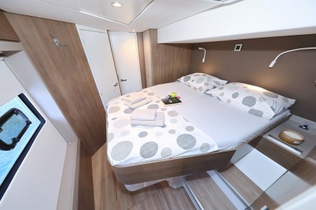 Bali 4.8 | Czarter jachtu Chorwacja | Travelboat