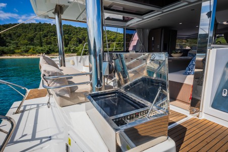 Catana Group Bali 4.8 - 6 + 1 cab. Esthera