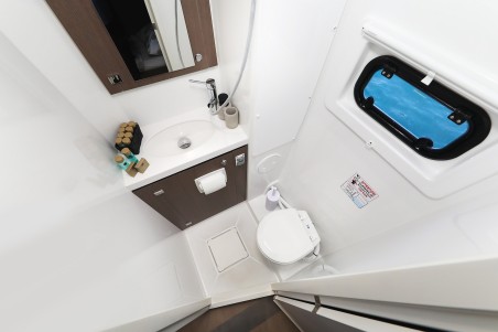 Catana Group Bali 4.8 - 6 cab. Vaya Con Dios