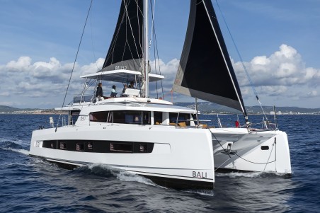 Catana Group Bali 5.2 - 5 + 2 cab. Lumière