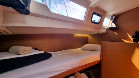 Jeanneau Sun Odyssey 490 - 5 + 1 cab. Izzy