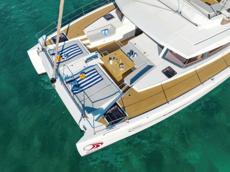 Catana Group Bali 5.4 - 5 cab. EQ Horizon