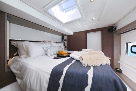 Catana Group Bali 5.4 - 5 cab. EQ Horizon