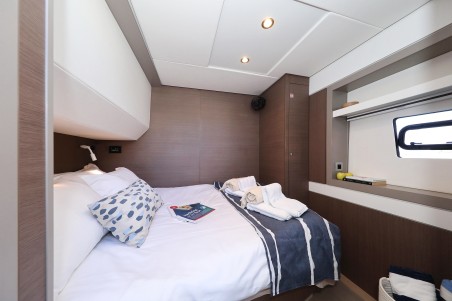 Catana Group Bali 5.4 - 5 cab. EQ Horizon