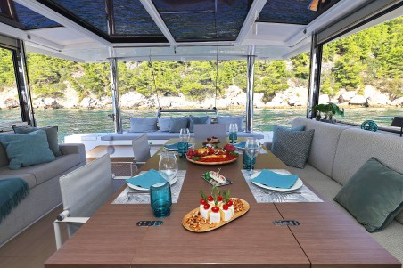 Catana Group Bali 5.4 - 5 cab. Marea I