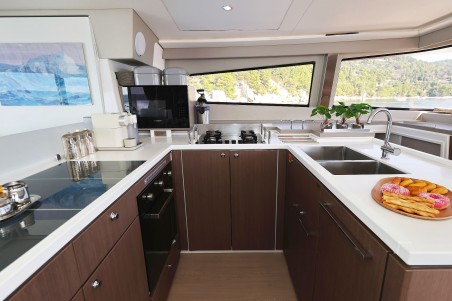 Catana Group Bali 5.4 - 5 cab. Marea I