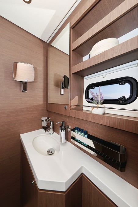 Catana Group Bali 5.4 - 5 cab. Marea I