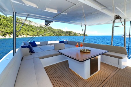 Catana Group Bali 5.8 - 5 + 2 cab. Joie de mer