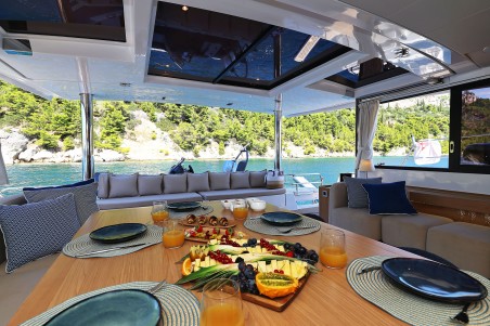 Catana Group Bali 5.8 - 5 + 2 cab. Joie de mer