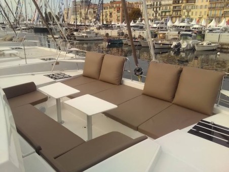 Catana Group Bali 4.1 - 4 + 1 cab. Testa