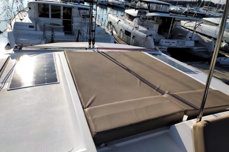 Catana Group Bali 4.1 - 4 + 1 cab. Testa