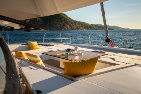 Bali 5.8 - 5 + 2 cab. | Czarter jachtu Chorwacja | Travelboat
