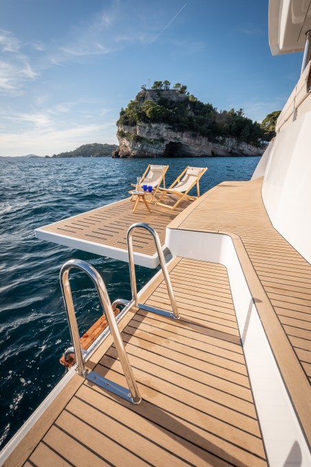 Catana Group Bali 5.8 - 5 + 2 cab. Marea III