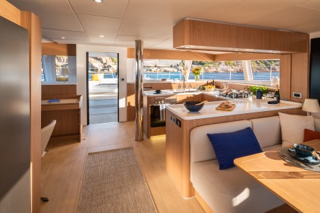 Bali 5.8 - 5 + 2 cab. | Czarter jachtu Chorwacja | Travelboat