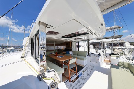 Catana Group Bali Catsmart - 4 cab. Aventurier
