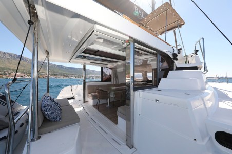 Catana Group Bali Catspace Toma