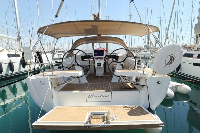 Hanse Yachts Hanse 388 Brukus