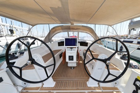 Hanse Yachts Hanse 388 Brukus