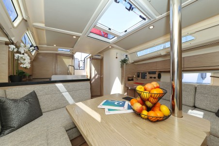 Hanse Yachts Hanse 388 Brukus