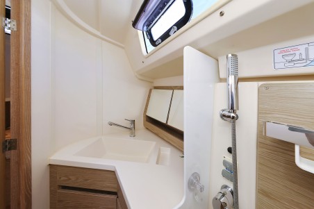 Hanse Yachts Hanse 388 Brukus