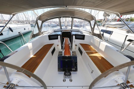 Hanse Yachts Hanse 388 Whisper