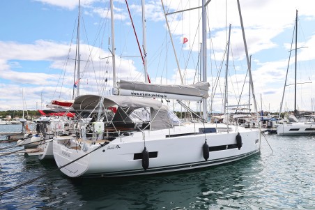 Hanse Yachts Hanse 410 Sundance
