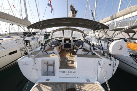Hanse Yachts Hanse 415 take a break