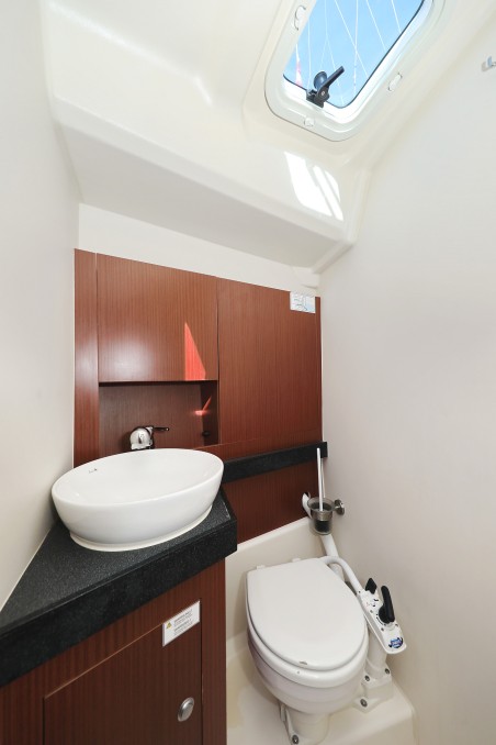 Hanse Yachts Hanse 415 take a break