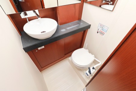 Hanse Yachts Hanse 455 Bare Necessities