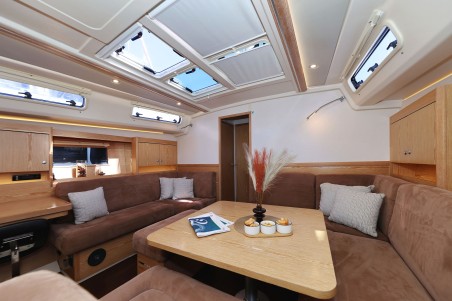 Hanse Yachts Hanse 455 Scarlett