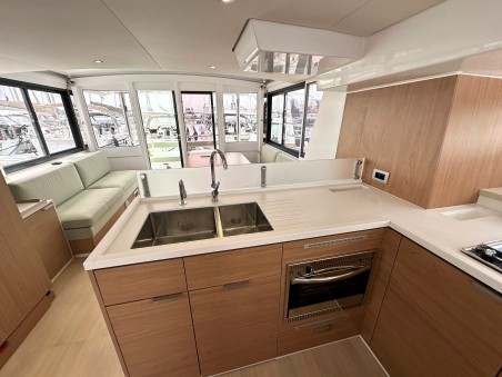 Catana Group Bali 4.6 - 5 + 2 cab. Maestro