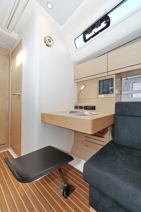 Hanse 458 | Yacht Charter Croatia | Travelboat