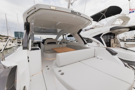 Bénéteau Gran Turismo 41 Miami Vice