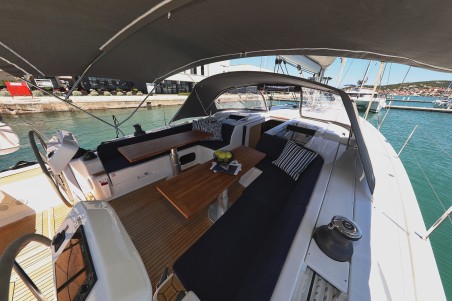 Hanse Yachts Hanse 508 - 4 + 1 cab. Charlabelle - OW