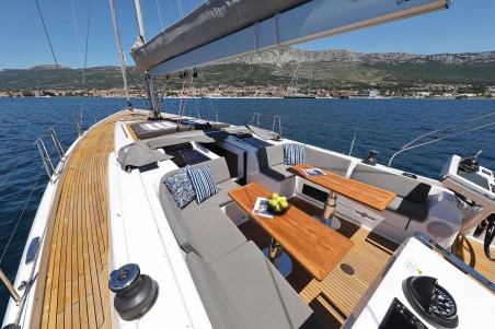 Hanse Yachts Hanse 588 - 5 + 1 cab. Hot Stuff