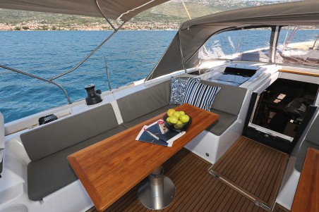 Hanse Yachts Hanse 588 - 5 + 1 cab. Hot Stuff