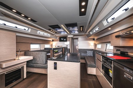 Hanse Yachts Hanse 588 - 5 + 1 cab. Hot Stuff