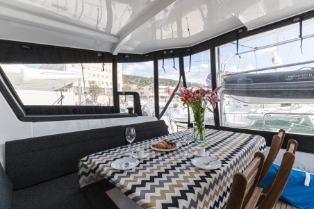 Lagoon-Bénéteau Lagoon 42 - 4 + 2 cab. Happy Key