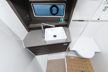 Sealine Sealine C335V Stormi