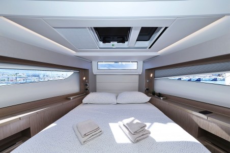 Sealine Sealine C390 Tireless