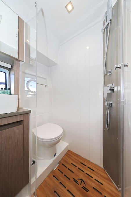 Sealine Sealine C390 Tireless