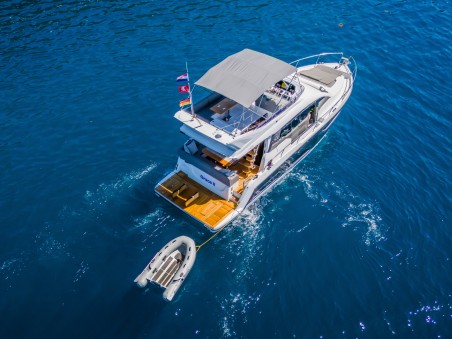 Sealine Sealine F430 Grace II