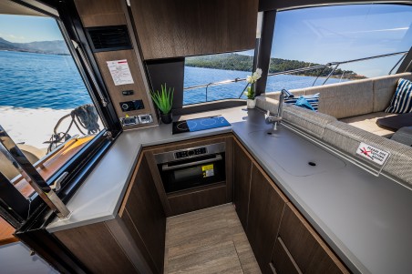 Sealine Sealine F430 Grace II