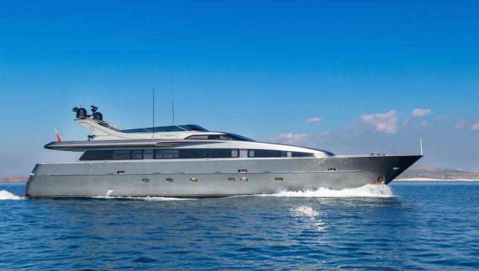 Admiral Yachts Admiral 101 Summer Fun