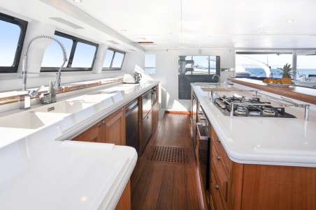 Two Oceans Marine Balance 760 Sameli