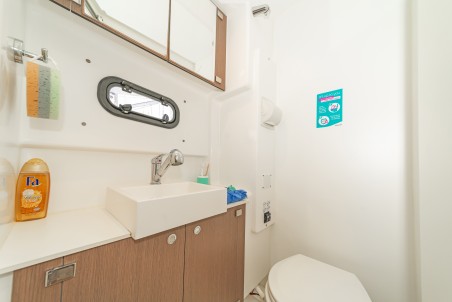 Catana Group Bali 4.1 - 4 + 2 cab. Crystal Waters