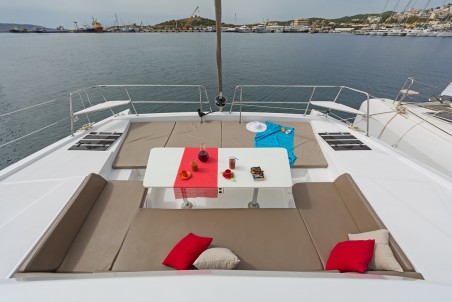 Catana Group Bali 4.1 - 4 + 2 cab. E.S.